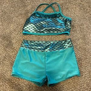 Mermaid teal athletic set